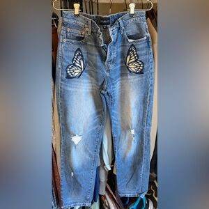 Gently worn, pre-washed Lucky Brand jeans; High waist, tapered, ankle; 6; 28 A